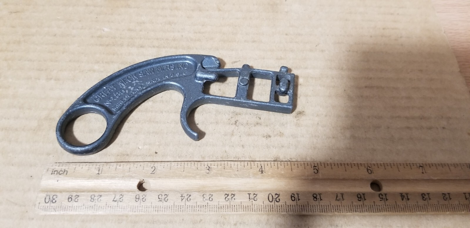 Vintage Great Neck Saw Mfrs inc No. 85 Saw Handle Made in USA, VGC