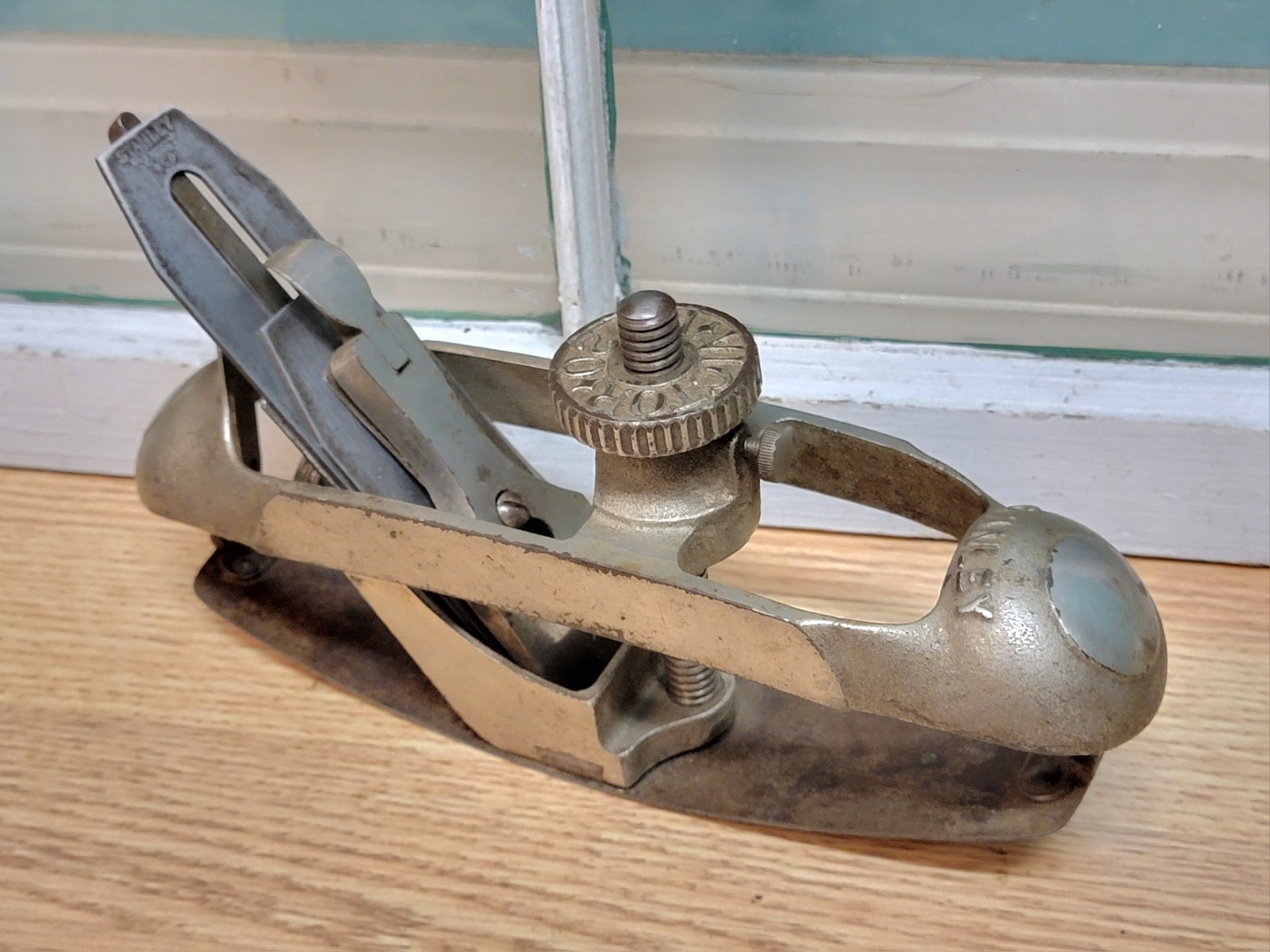 Extra Fine Stanley No. 20 Victor Circular Compass Plane Near Mint Nickel Plating
