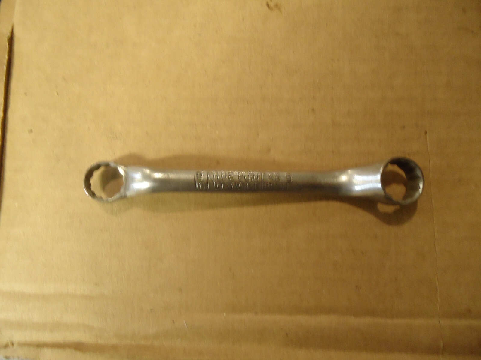 BLUE-POINT XS-5 9/16″ x 5/8″ OFFSET BOX END WRENCH / 12 POINT USA S