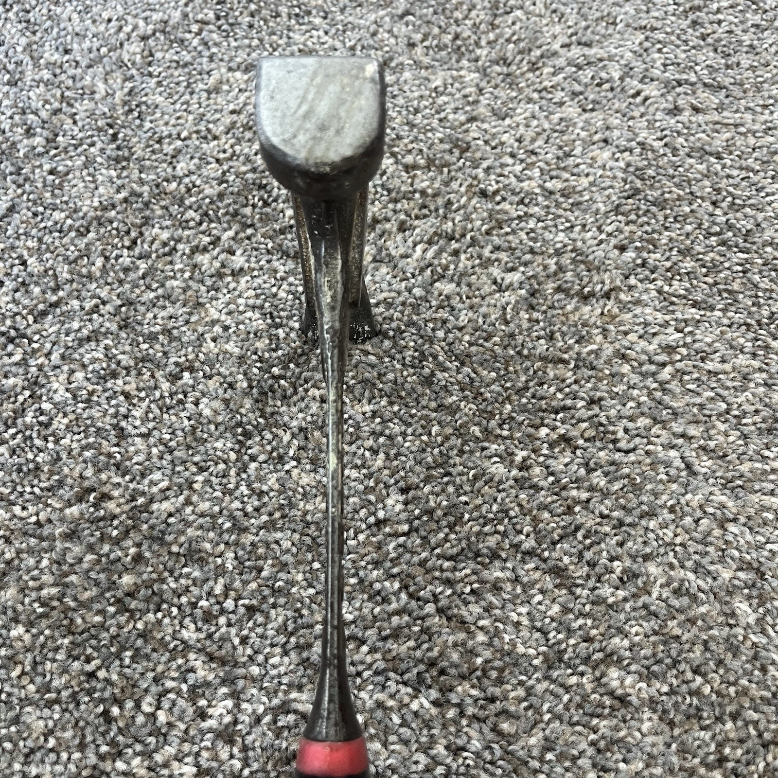 Vintage Husky Framing Style Hammer Rubber Grip – 13.5” – Black And Red Handle