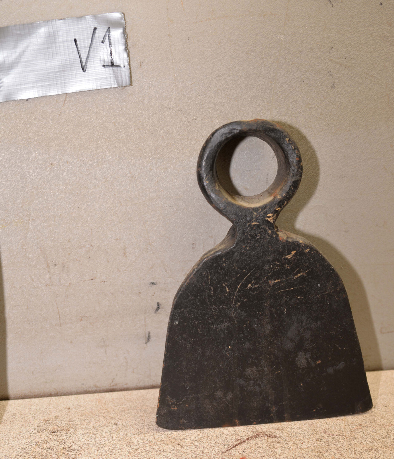 2 antique 1700s grape cultivating hoe pick blacksmith forged collectible tool V1