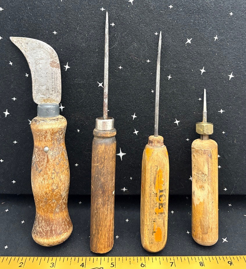 VTG Hand Tools Lot Of 4 2-Ice Picks 1-Linoleum Cutter 1-Awl Tool W/Wood Handles