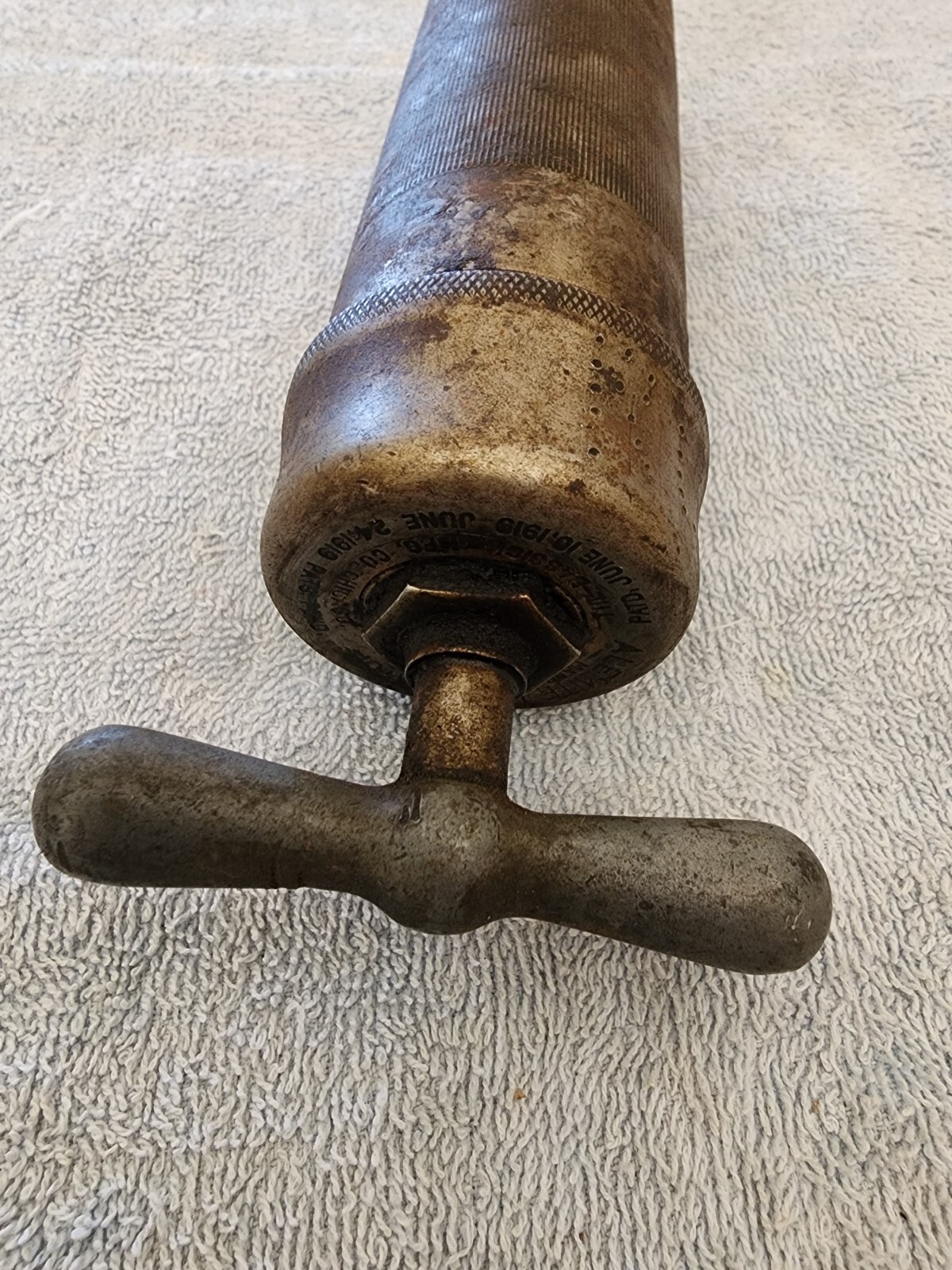 Antique 1919 Patent Alemite Lubricator The Bassick MFG Co Auto Grease Gun Tools