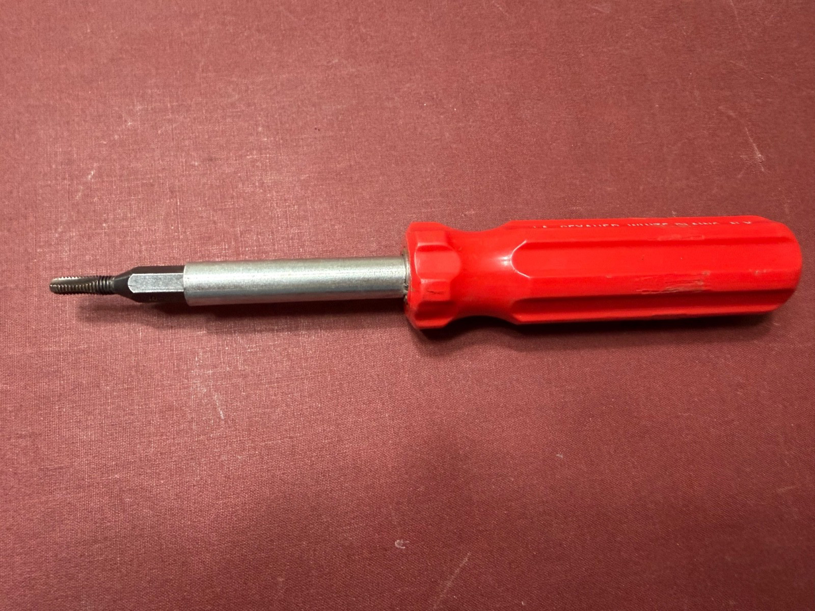 VINTAGE J.A. SEXAUER 4 IN 1 Thread Cleaning Red Screwdriver, White Plains, N.Y.