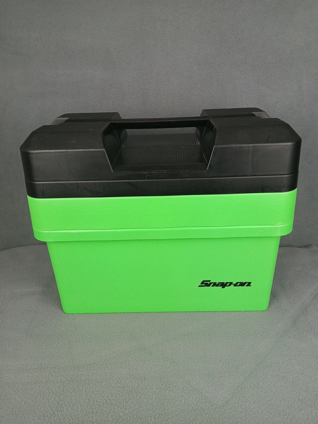 Rare New Snap-On Tool 2 Tray Drawer Poly Toolbox KRW200G Green Black With Strap