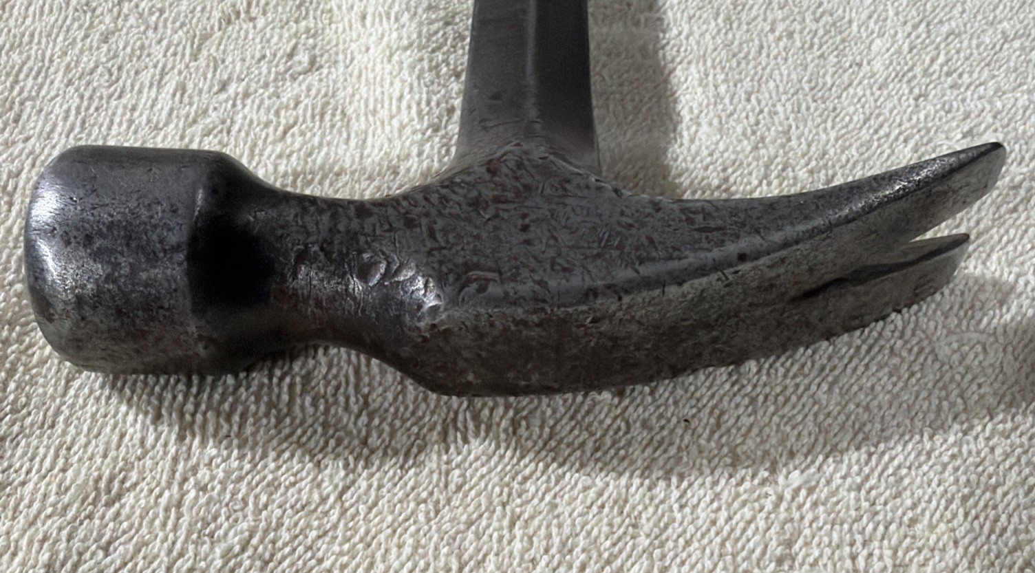 Vintage Estwing Claw Hammer 28 oz. Blue Grip Handle USA 16 In. Long