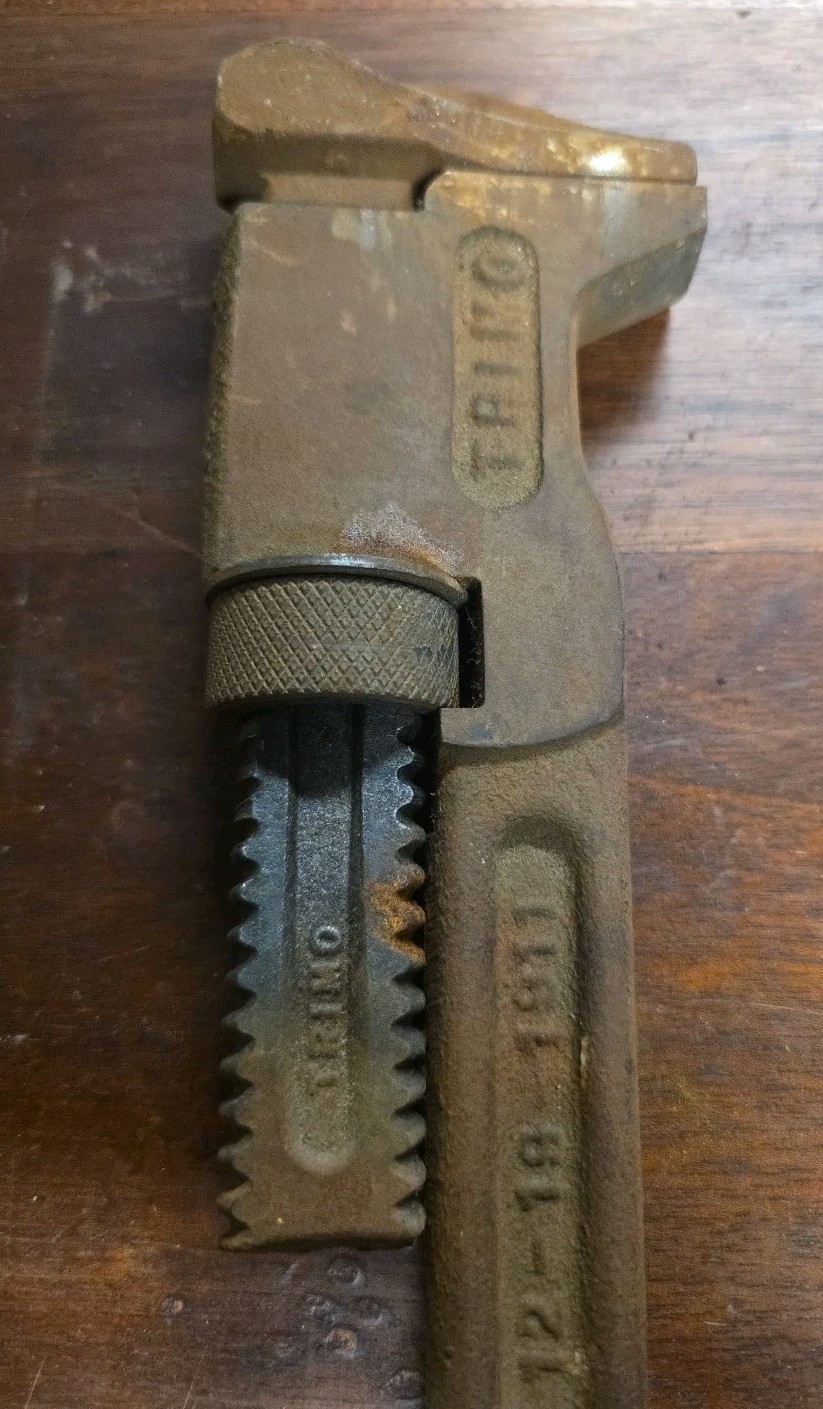 Vintage Trimont Mfg Co. 12″ Adjustable Pipe Wrench – Trimo Spud Monkey Wrench