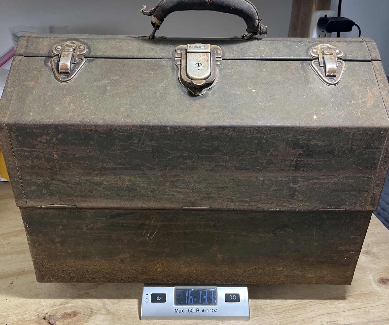 Vintage Kennedy Kits Cantilever Plumber’s Tool Box Sexauer Marked 18×13”