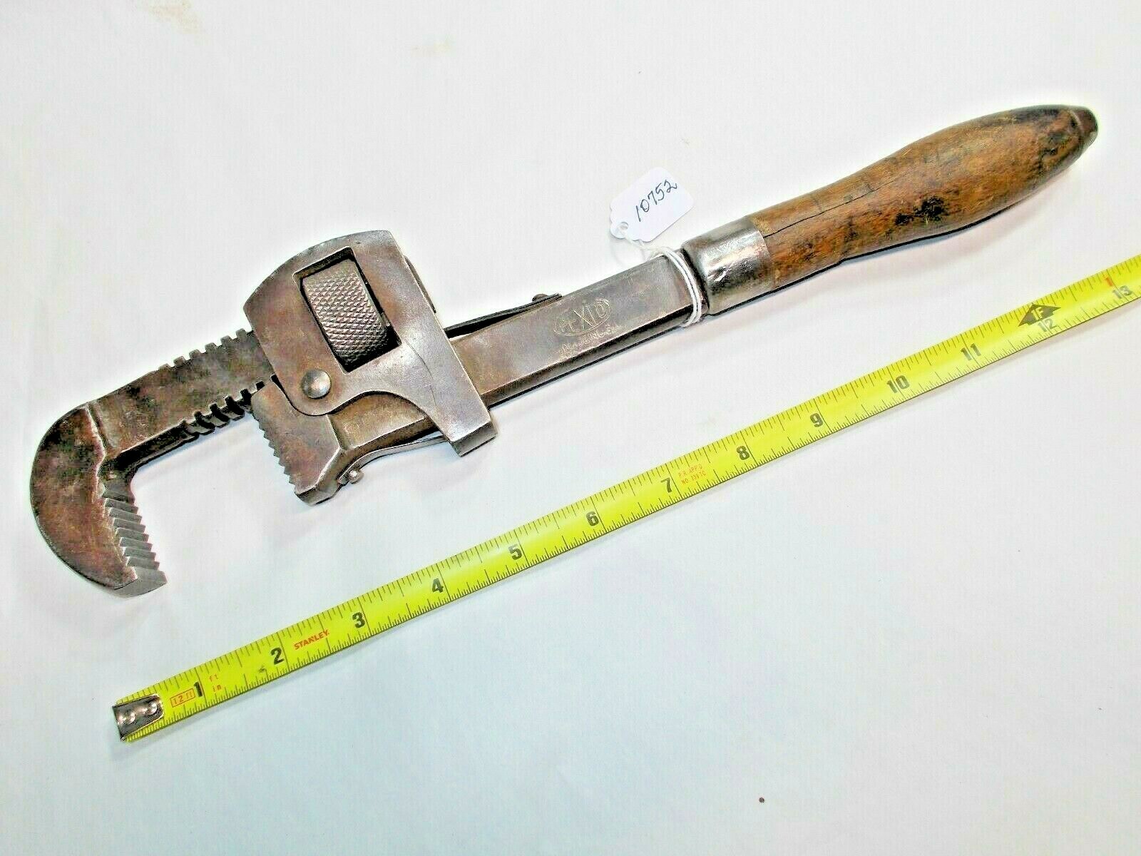 PEXTO (Peck,Stow & Wilcox) 14″ Pipe Wrench Jaws open to 2″ Weighs 2 lbs 8 oz USA