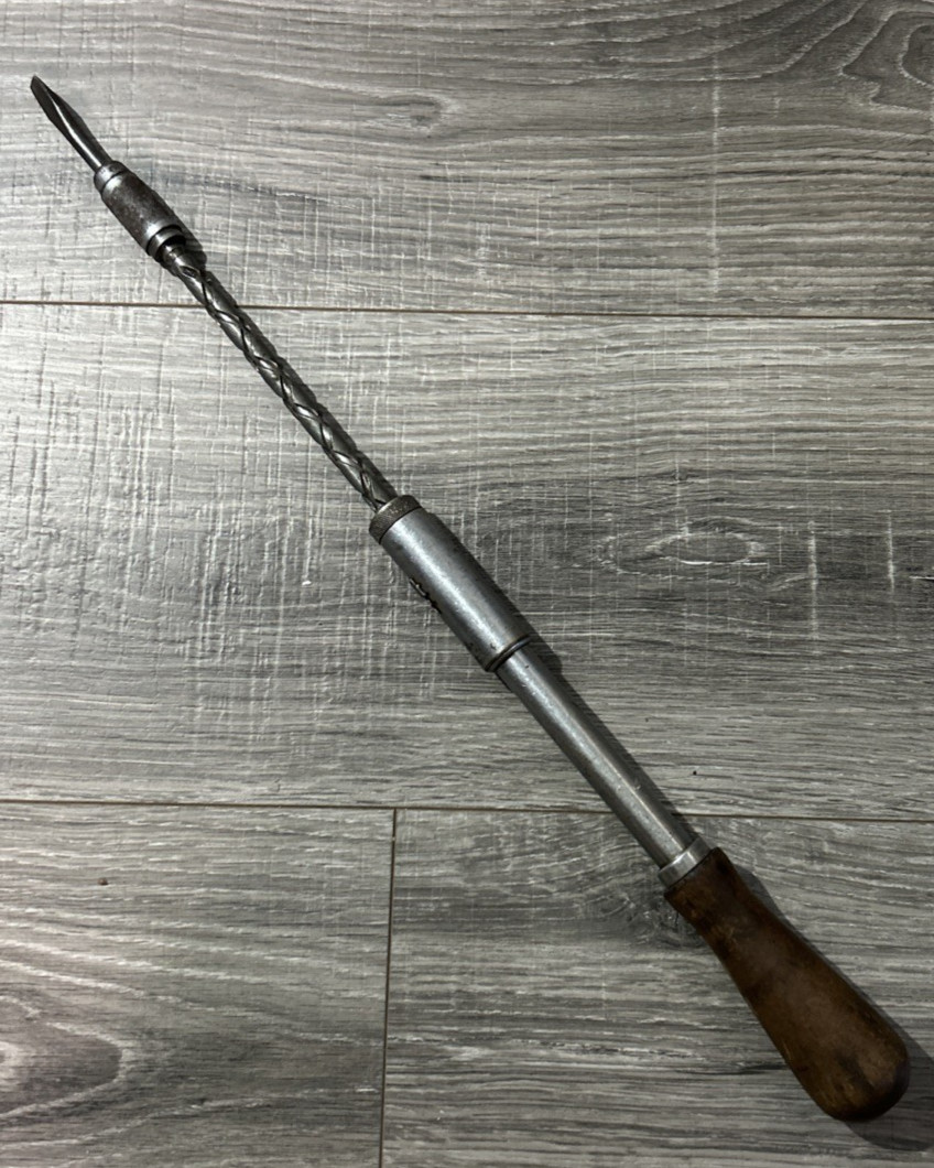 Vintage YANKEE No. 130A Spiral Ratchet Screw Driver Antique Wit Bit 12″ to 17.5″