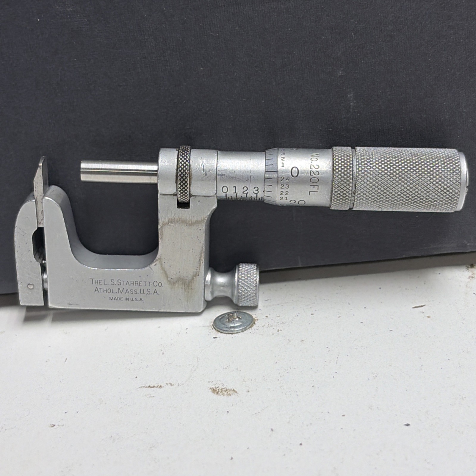 The L.S. Starrett Co. NO. 220Fl 0-1” Micrometer