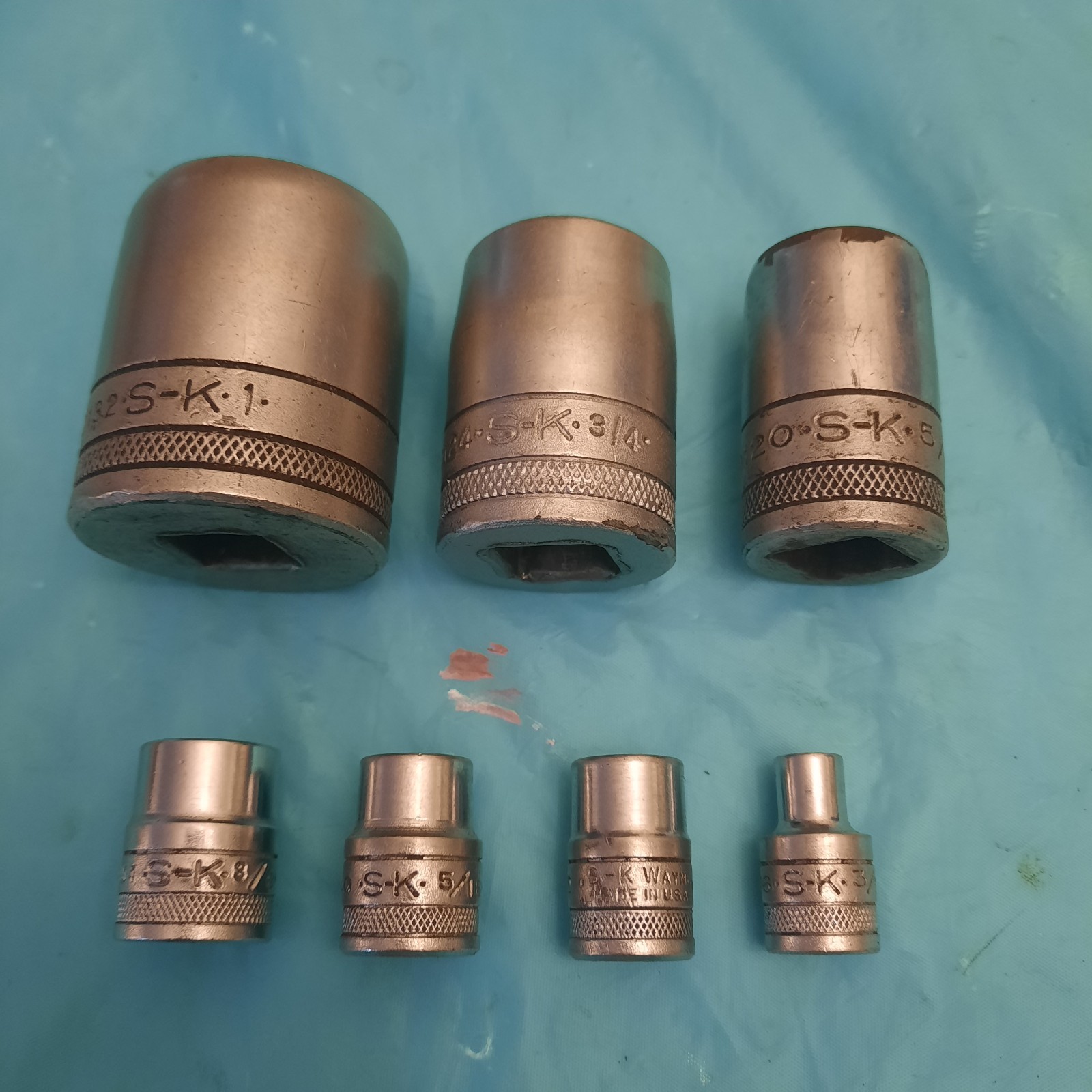 Vintage S-K, Wayne 1/2 & 1/4 Drive Knurled Sockets. 7 Piece USA. See Description