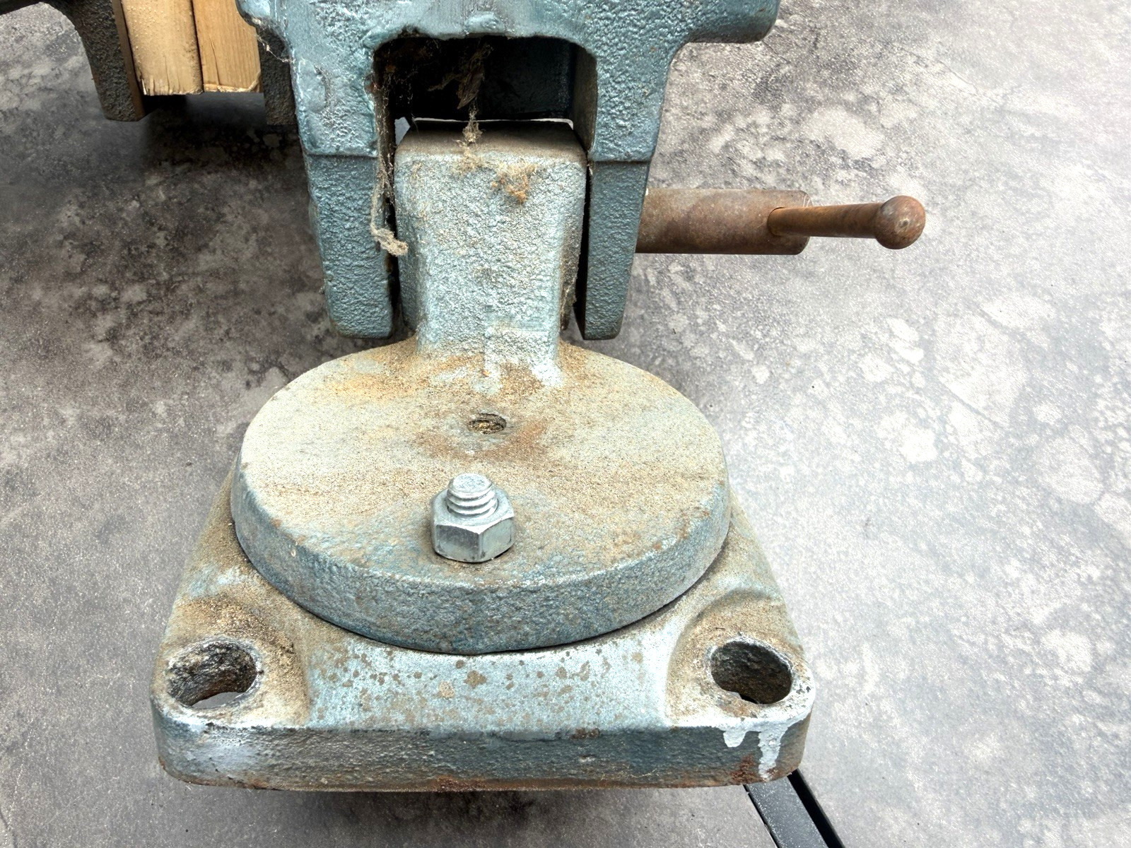 Vintage Wilton 121079 Bench Vise Swivel Tilt & Anvil 4″ Original Blue