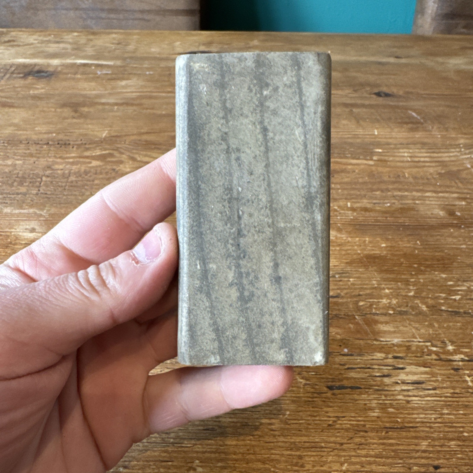 Chunky Hindostan Slipstone / Oilstone / Sharpening Stone