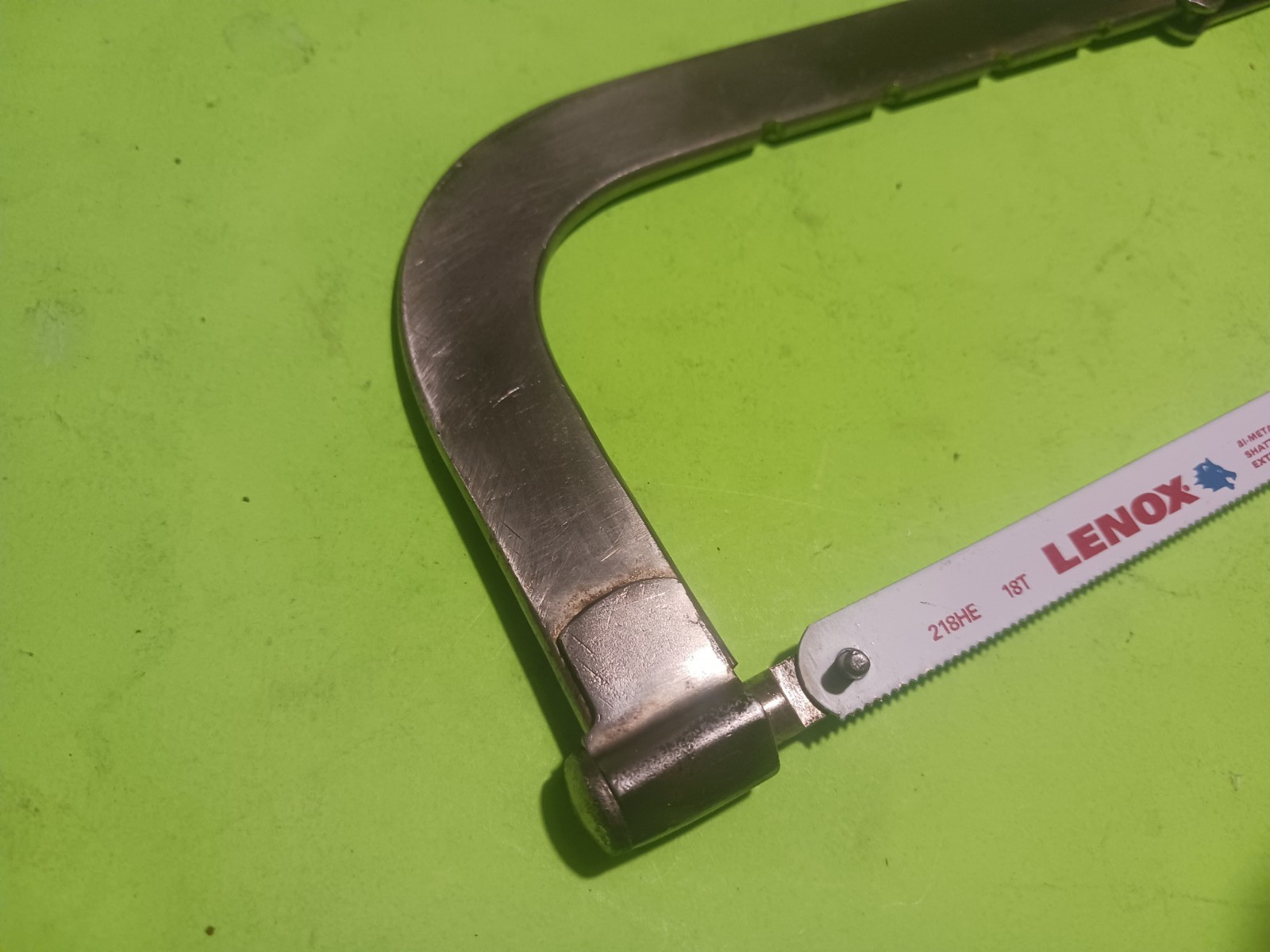 Vintage Millers Falls No 84 Hacksaw with Red Handles works great good condition