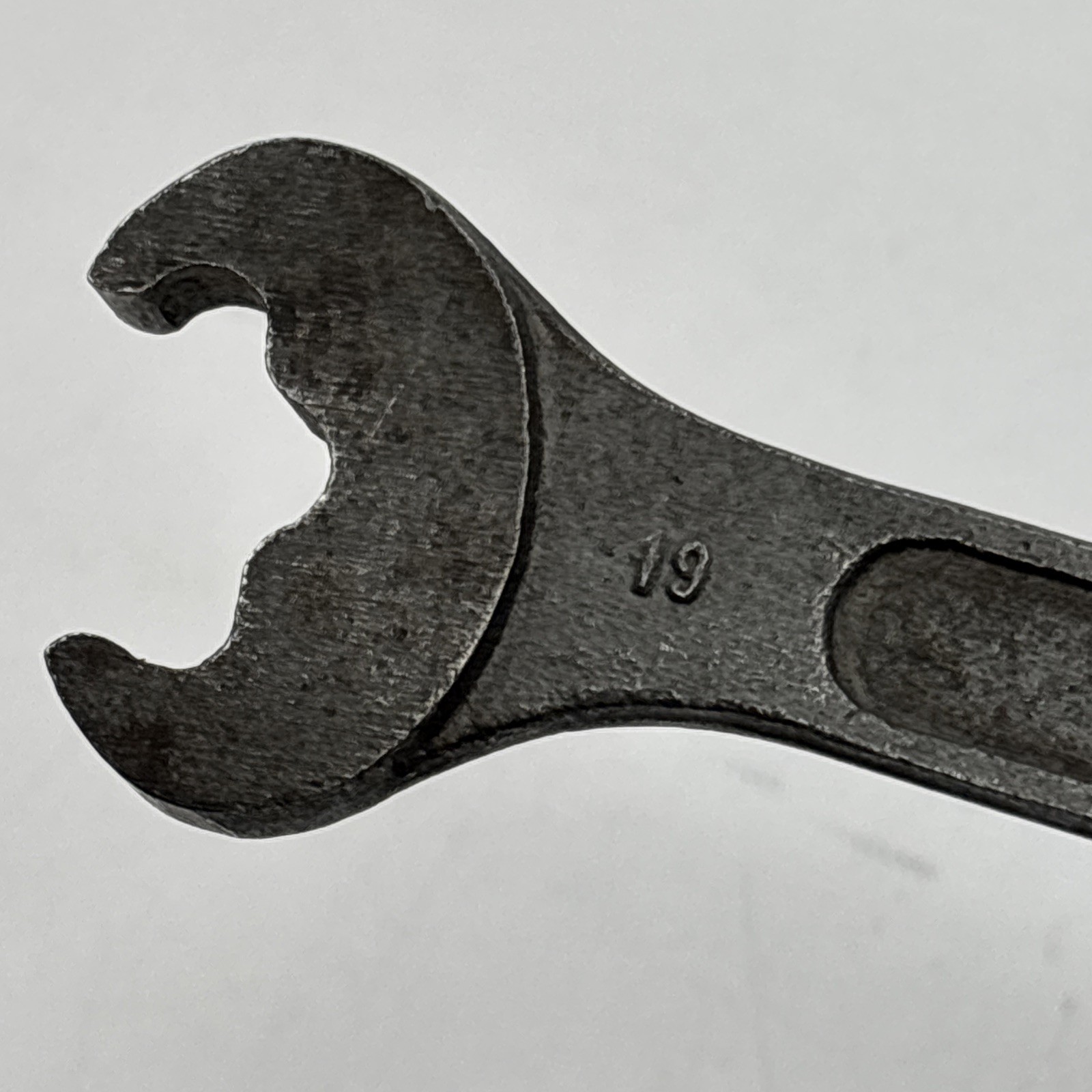 Surpans Vana-Lion Wrenches Made In France Puegeot Freces 12/14, 8/10, 17/19 VTG