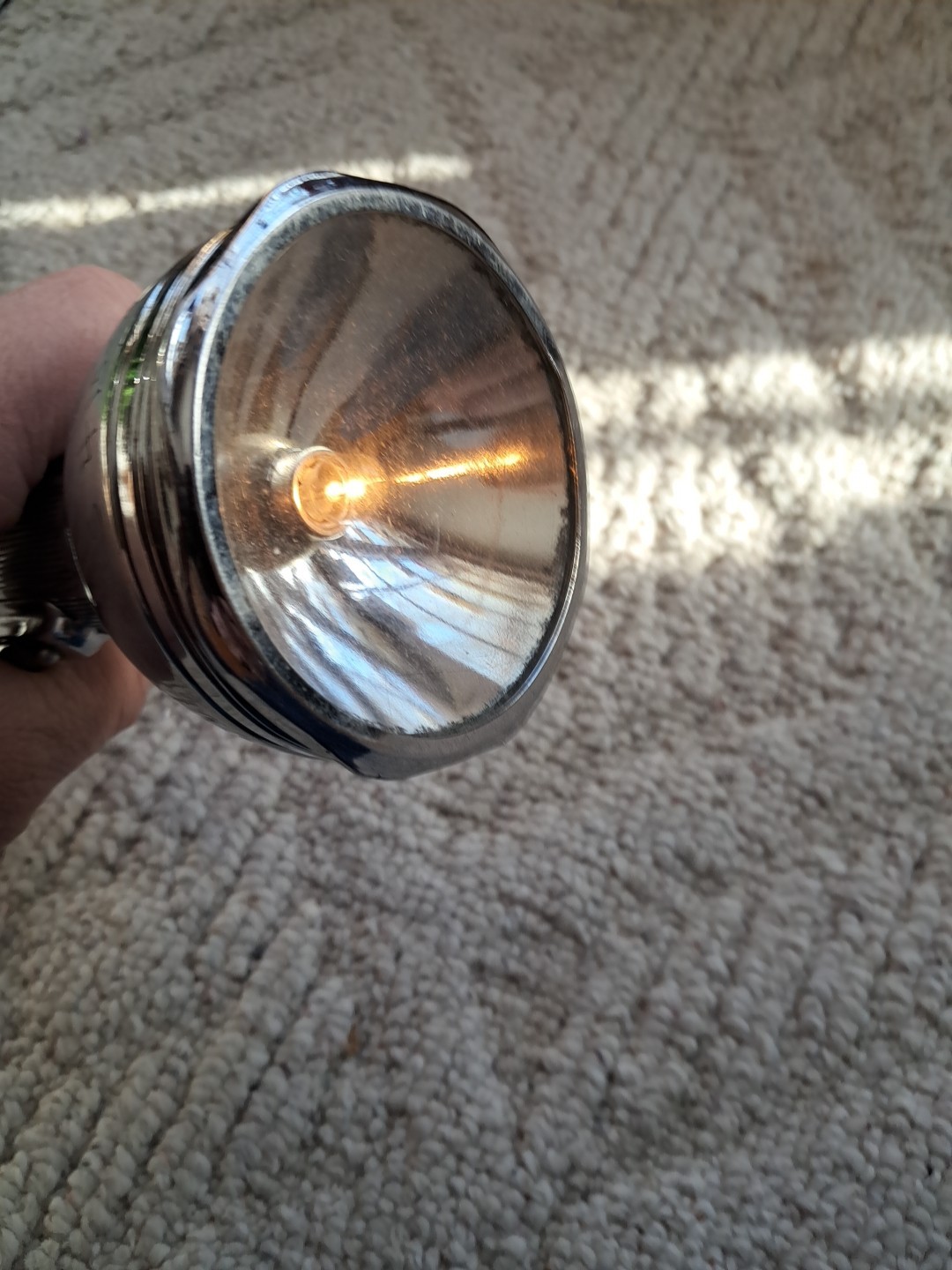 Vintage Homart Explorer Metal Flashlight Works 3-battery works