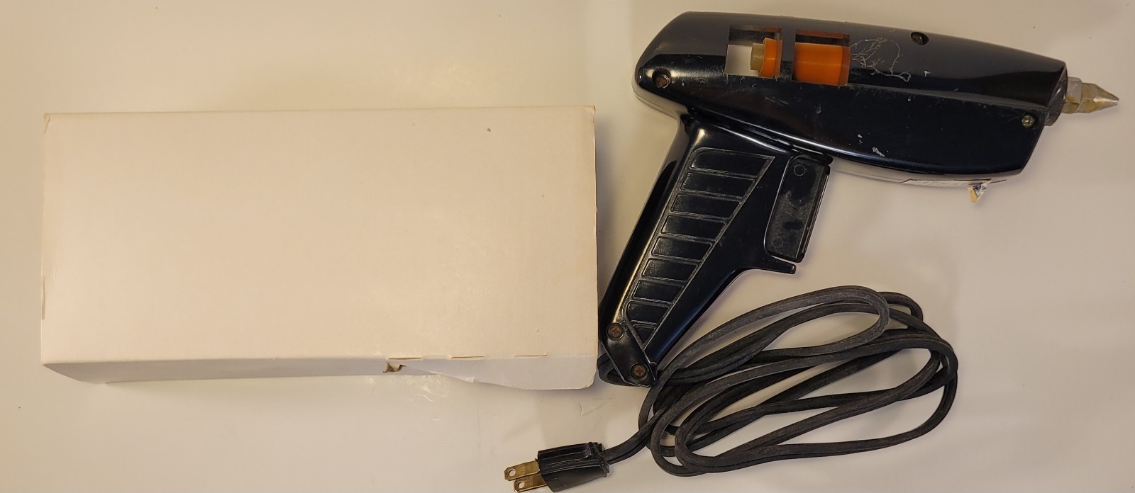 Vintage Montgomery Ward Electric Hot Melt Glue Gun w/Box – Made in USA