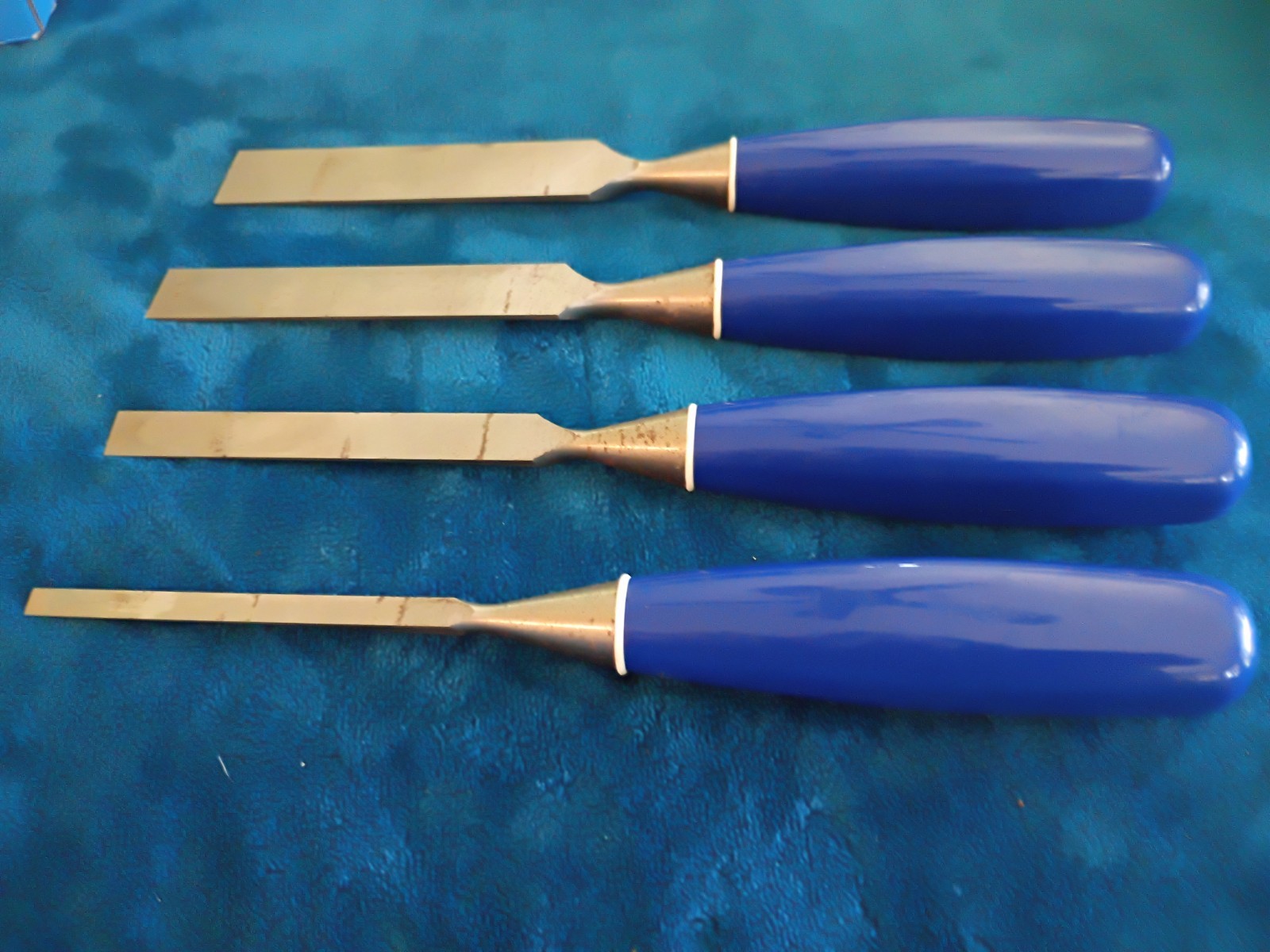 Set of 4 Marples Blue Chip Wood Chisels -1 “, 3/4” 1/2”, 1/4” Made in England