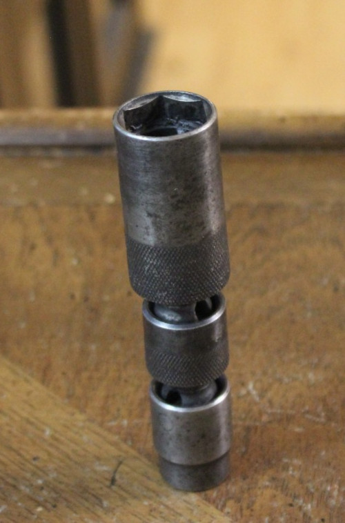 Matco 3/8″ Drive 13/16″ Double Joint Impact Swivel Spark Plug Socket BDUUP266P
