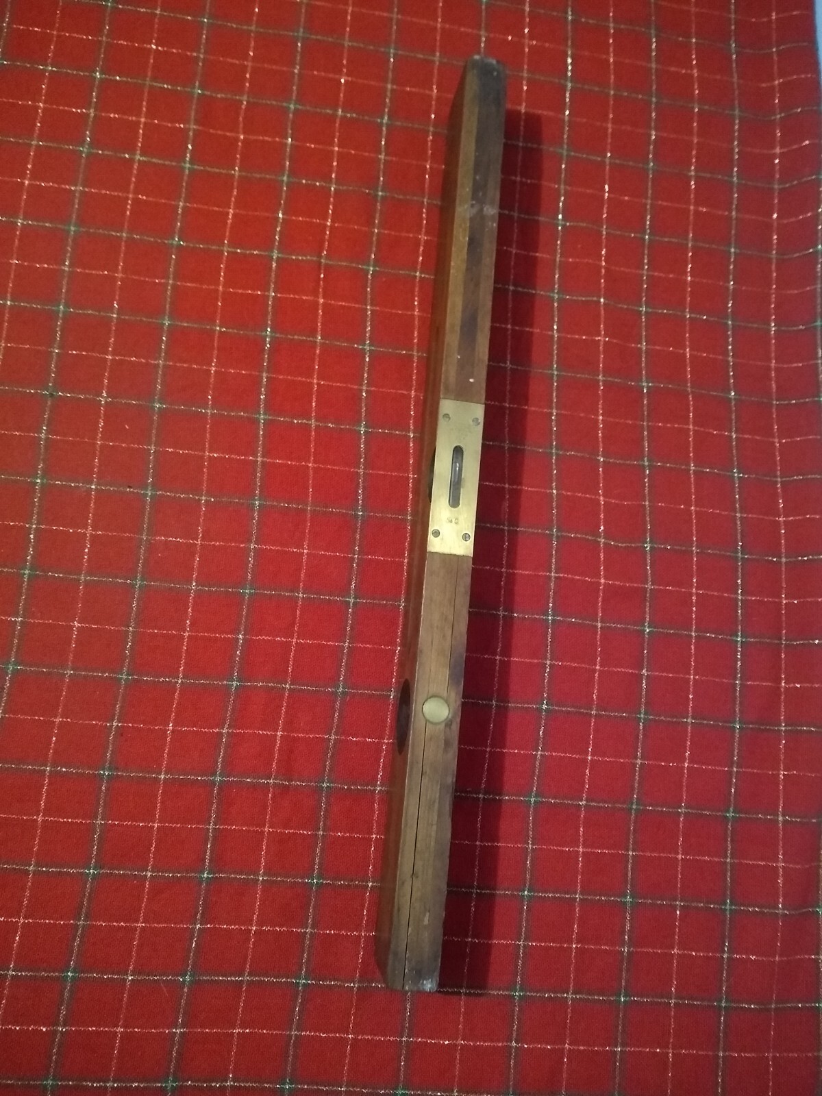 Antique 1912-1918 Stanley No 0 28″ Wood Plumb And Level With V Logo USA