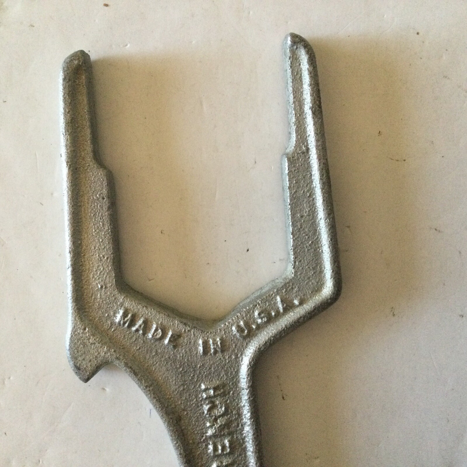 Vintage Covers Company 4 IN 1 COMBINATION Basket Strainer Nut Wrench USA – Used