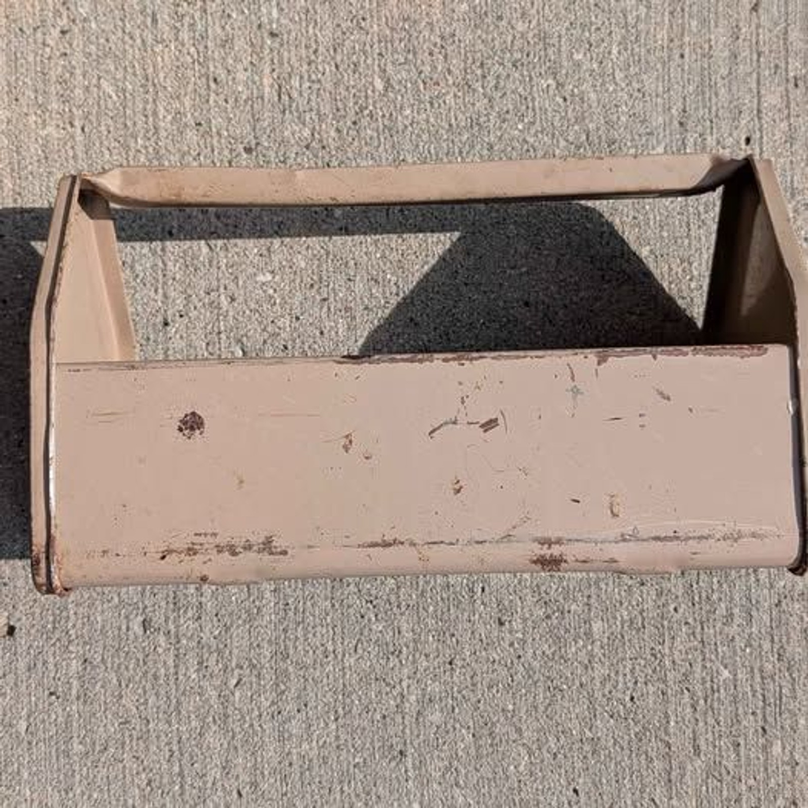 Vintage Tan Metal Toolbox Caddy Handle Flower Graphics Clean Bottom Craft