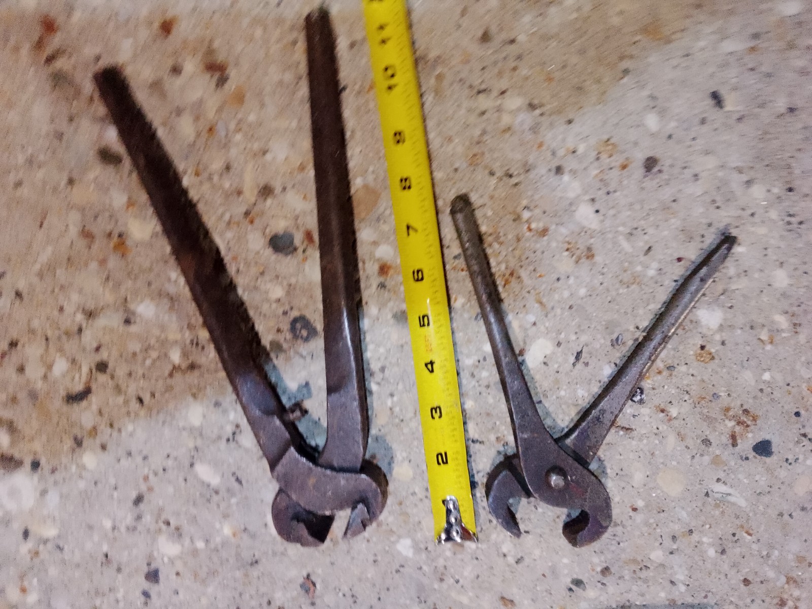 2 lot Vintage Farrier End Nippers Cutters – Nail Puller Screwdriver – USA