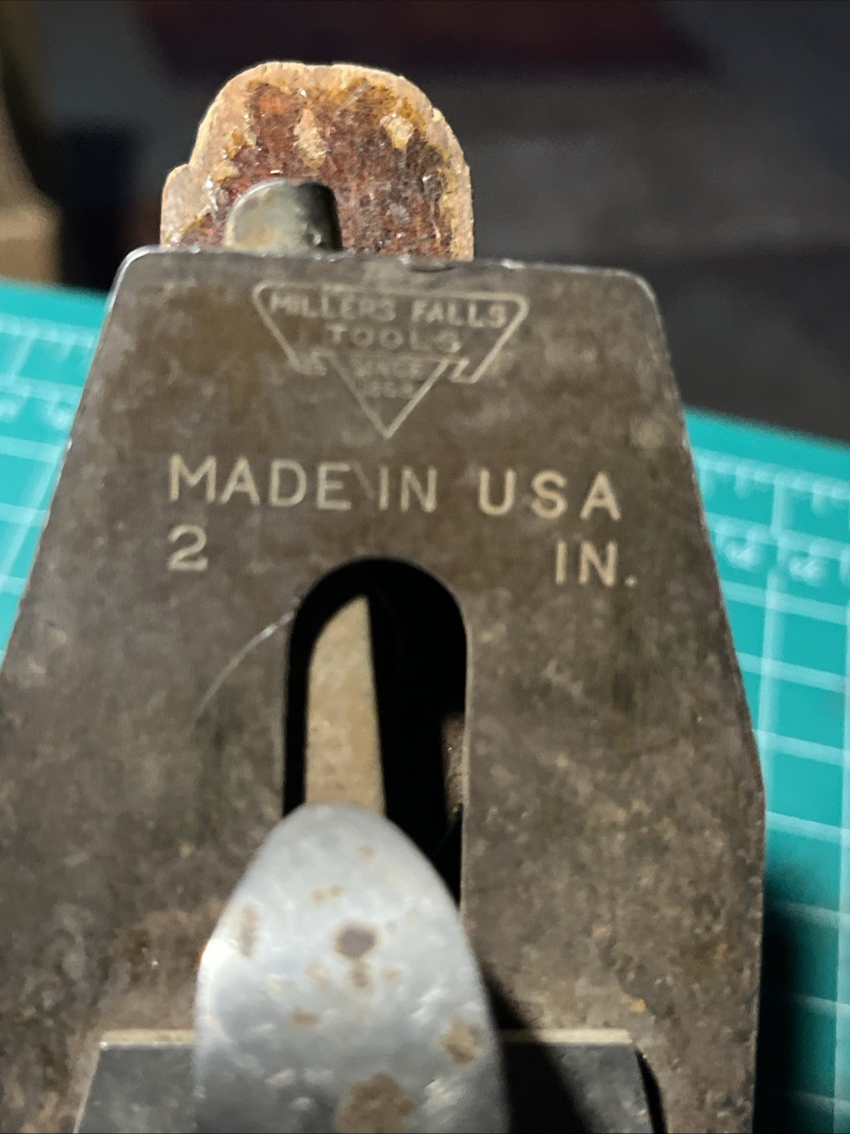 Vintage MILLERS FALLS No. 9 SMOOTH WOOD PLANE with 2″ Blade – Made in U.S.A.