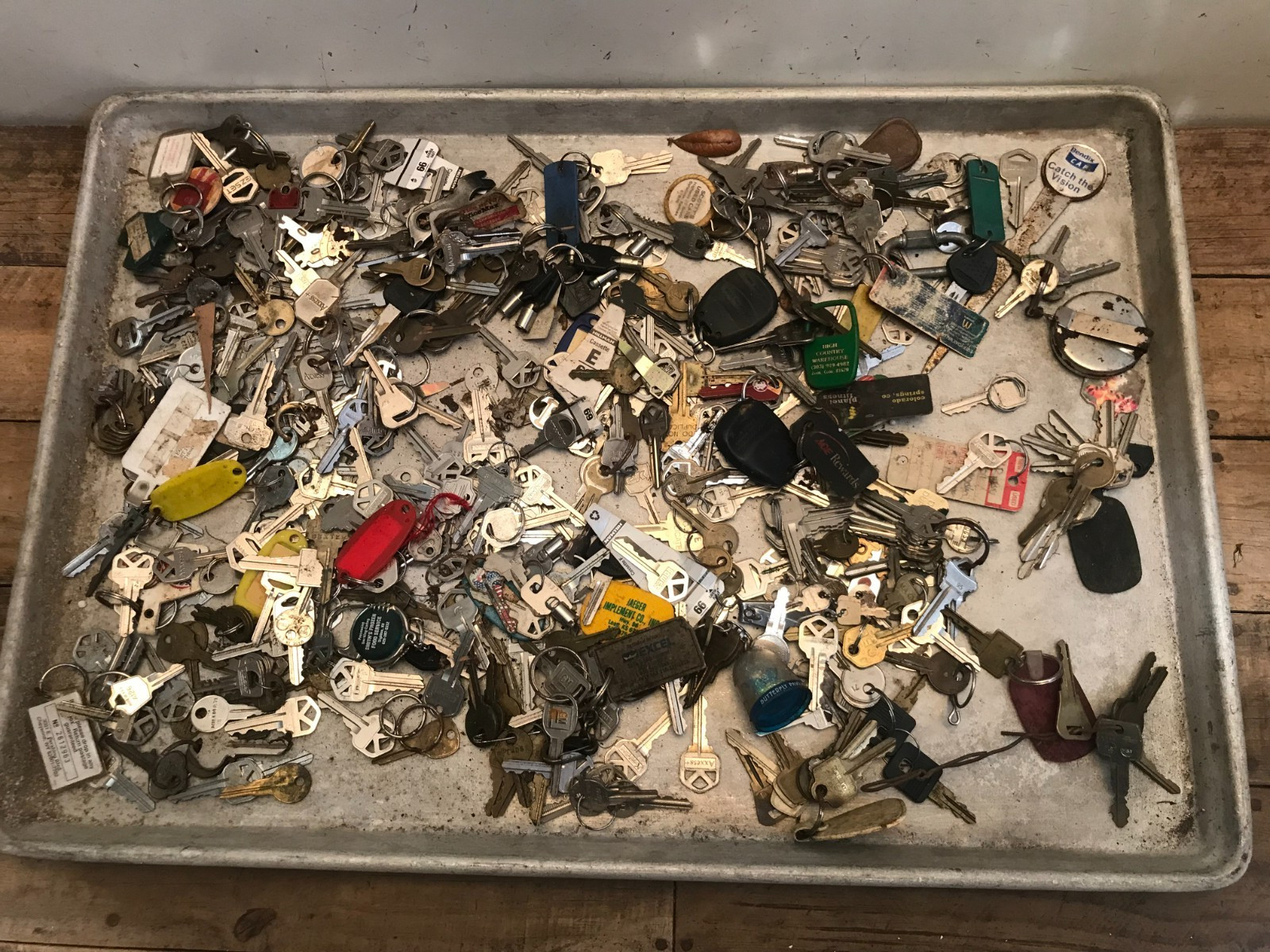 Lot Assorted Key Collection House Auto Padlock Key Rings Stuff 9 lb.