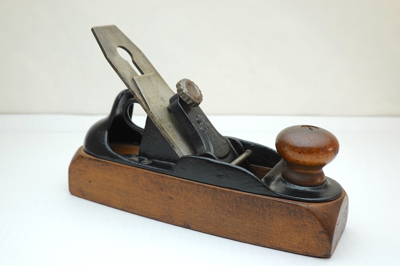 STANLEY LIBERTY BELL # 122 SMOOTH PLANE ,1876-1918
