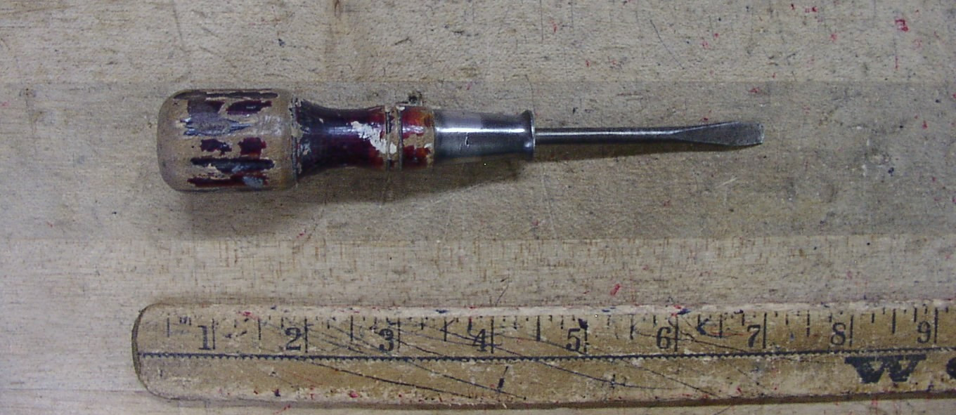 3 Vntg Champion Wood Handle Screwdrivers,Union Hardware,Torrington,Ct.,VGC,L@@K!