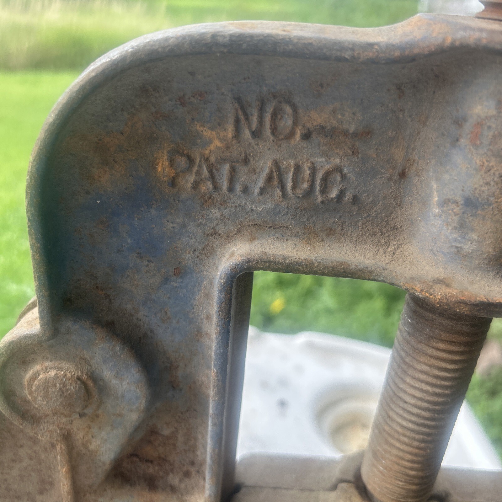 Reed Mfg. L1914 Erie Pa Co. No. 63 Pipe Clamp Bench Vise – Vintage – Red