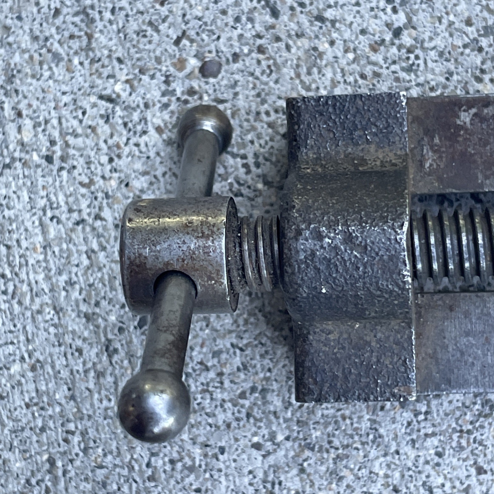 Vintage Yankee No. 991 Machinist Vise – North Bros. Mfg. Co. – 1-1/2″ Jaws