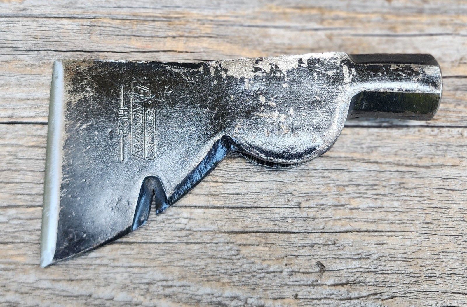 Vintage Stanley Handyman H122 Carpenter’s Hatchet Axe Head – Half Hatchet Ax