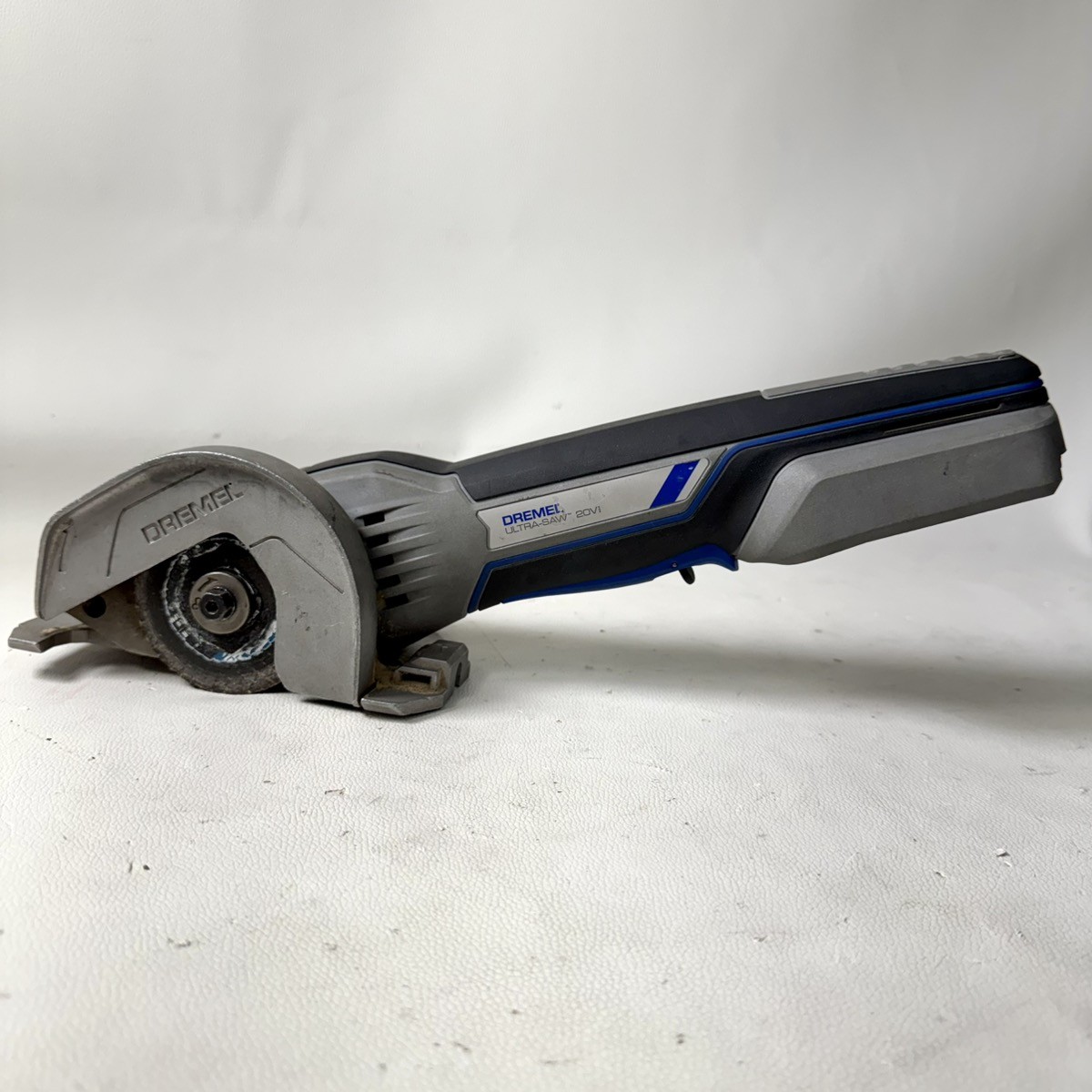 Dremel US20V-01 20V Max Cordless. Compact Saw Tool Only! (WMP014573)