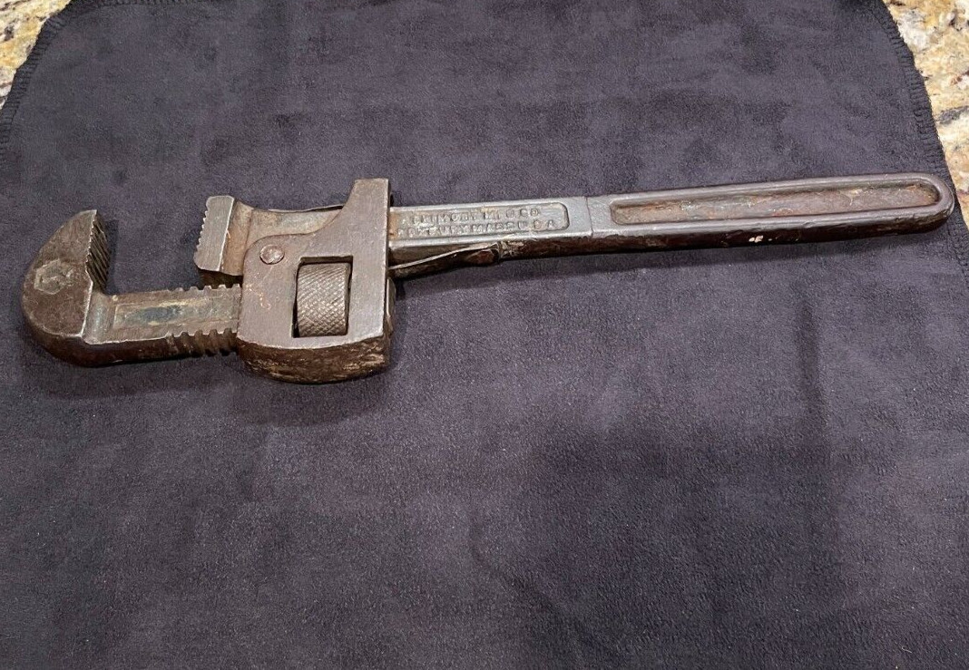 Vintage Stillson Walworth Mfg Boston Mass USA Pipe Wrench 14” Pipe Wrench T 14