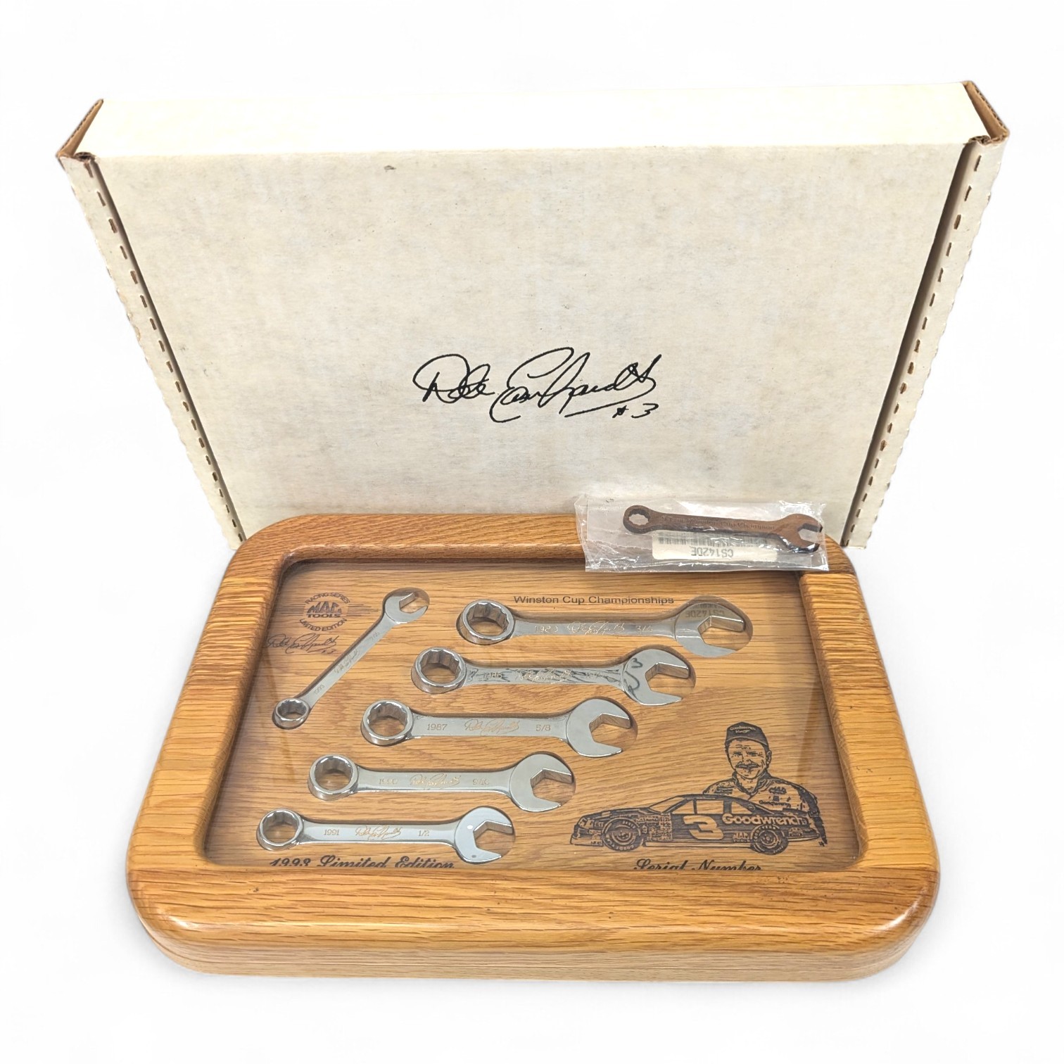 MAC Dale Earnhardt #3 Limited Edition Racing Short SAE Combination Wrench Set
