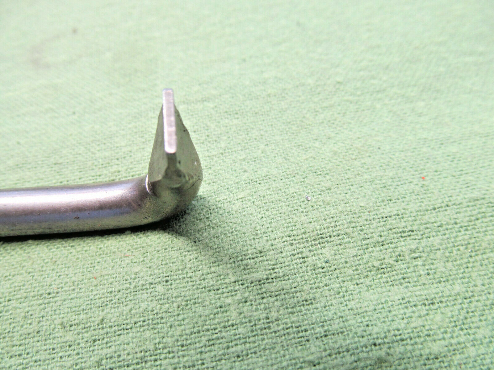Vintage HIT Hardware Phila (Philadelphia) 21, U.S.A. Offset Flat Tip Screwdriver