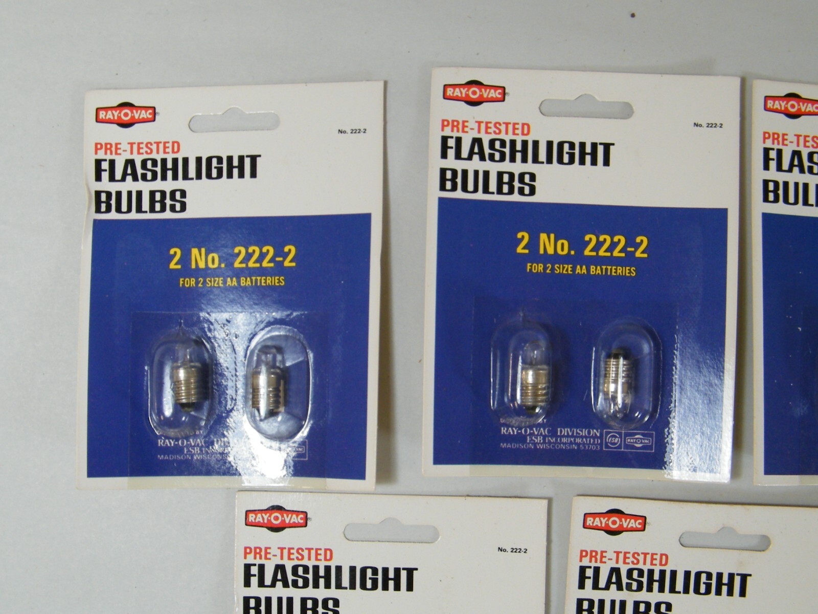 RAY-O-VAC 222-2 FLASHLIGHT BULBS (9) PKS OF (2) FOR AA BATTERIES
