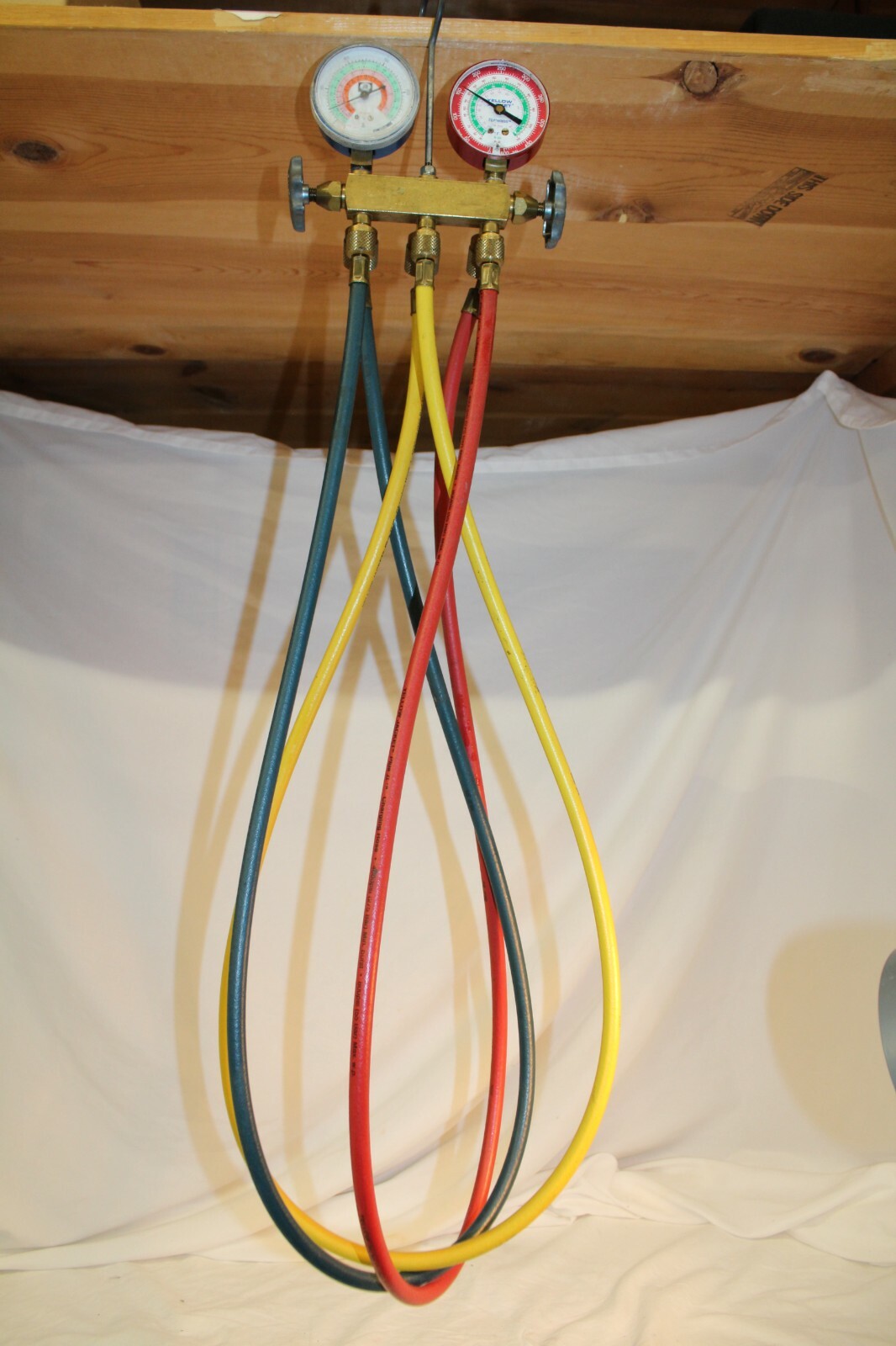 Yellow Jacket and JB AC Gauges with Manifold Hoses Not Tested