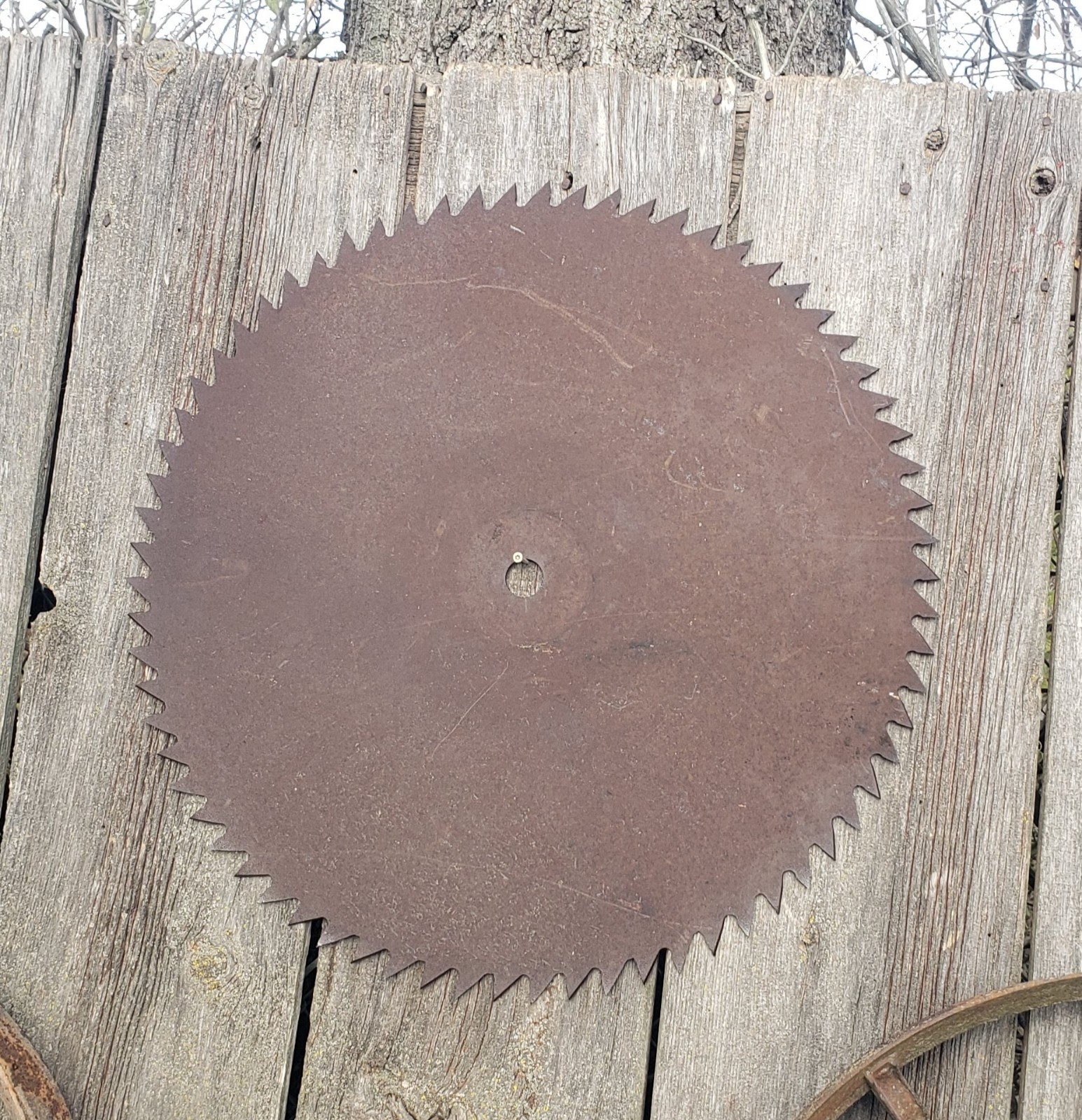 Antique Sawmill 29.5-In Saw Blade Sawmill Great Condition, light pitting.