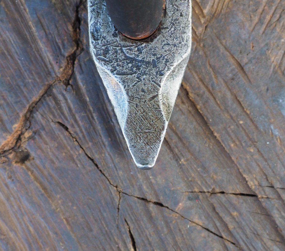 CRISP 2.8LB STRAIGHT PEIN “B&O RR” BLACKSMITH KNIFE BLADE HAMMER ANVIL VINTAGE