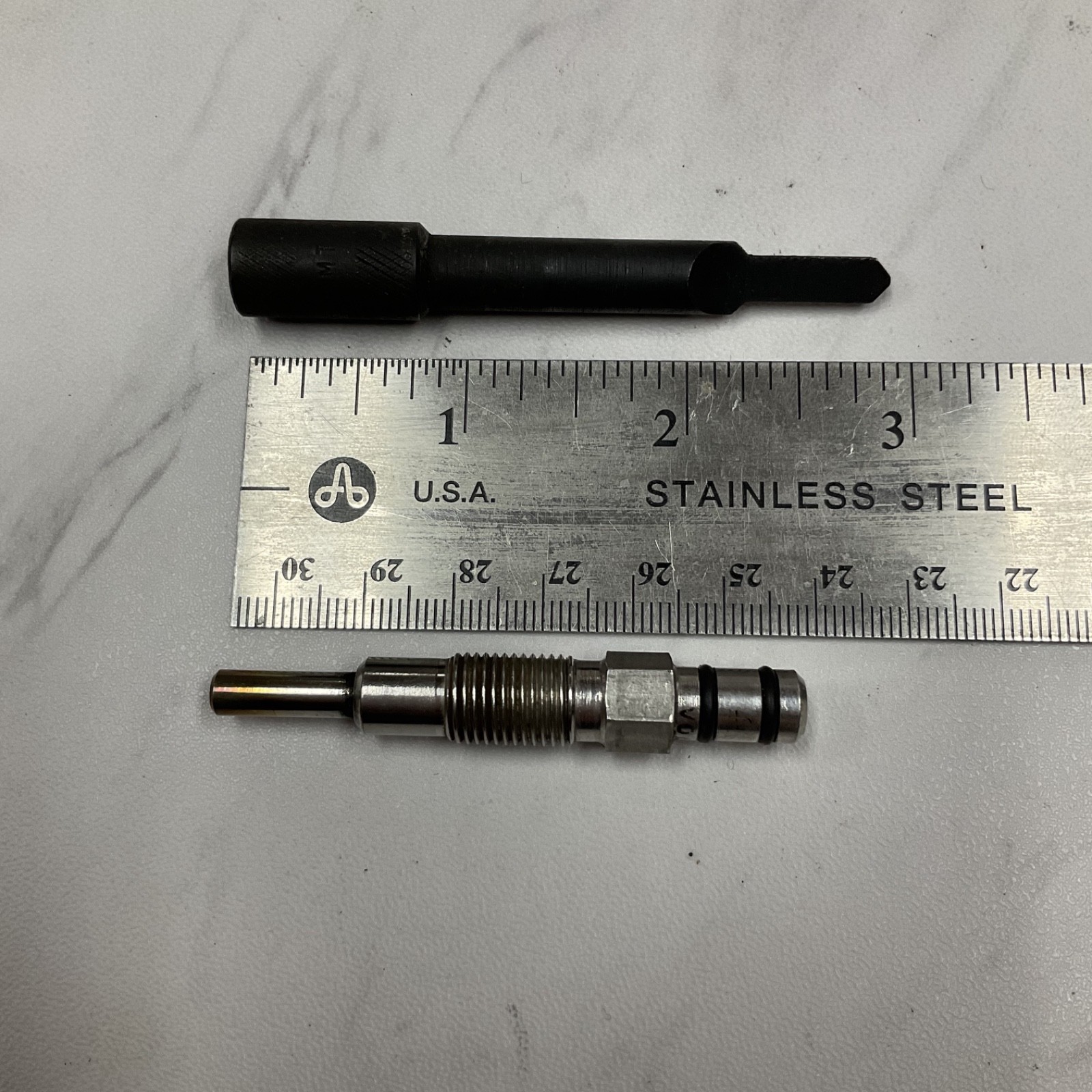 Snap-On MT150 Diesel Engine Glow Plug Hole Cleaner Tool & Luminosity Probe