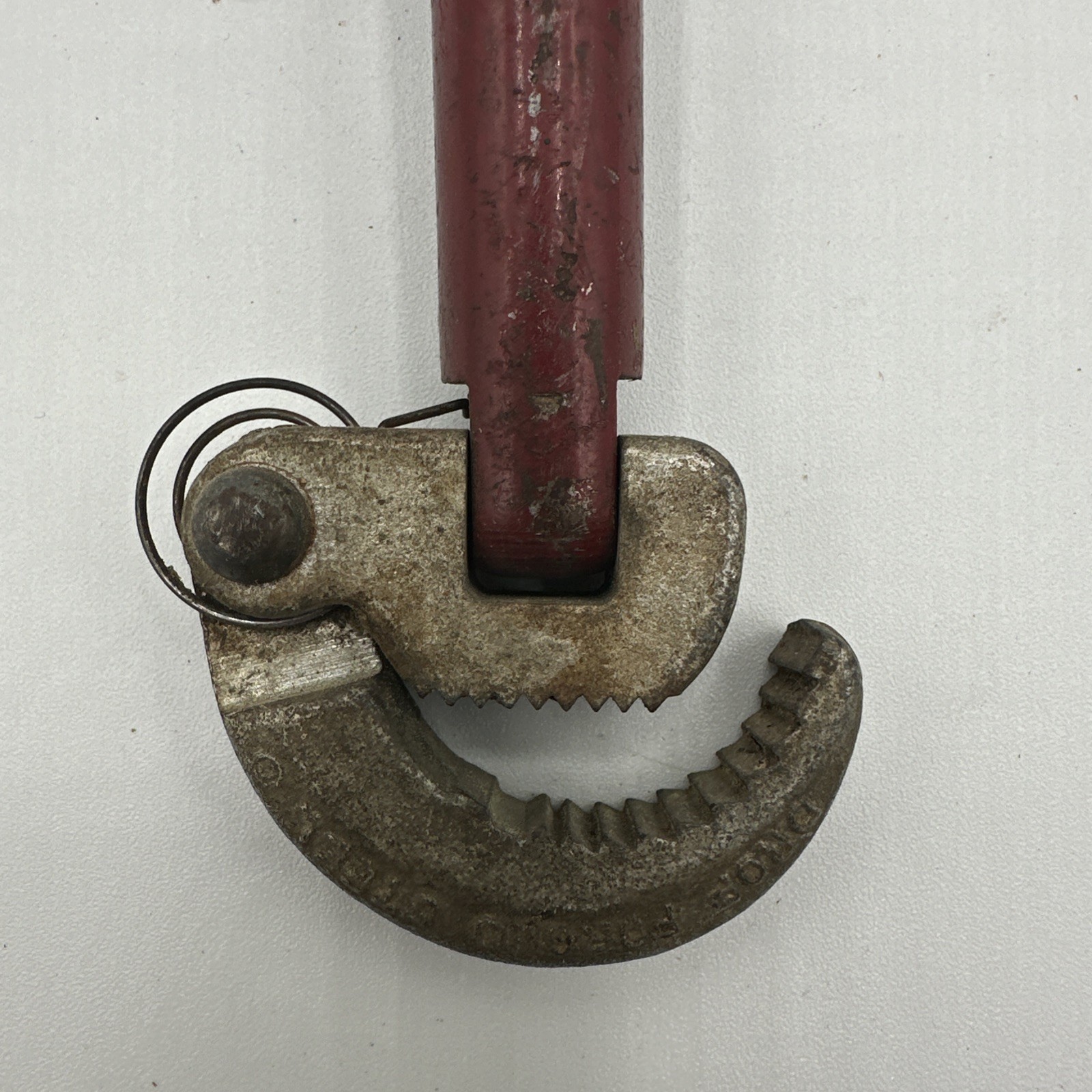 Vintage Speedy Basin Plumbing Wrench Tool Red 12” Spring Loaded Pivot Jaw VTG