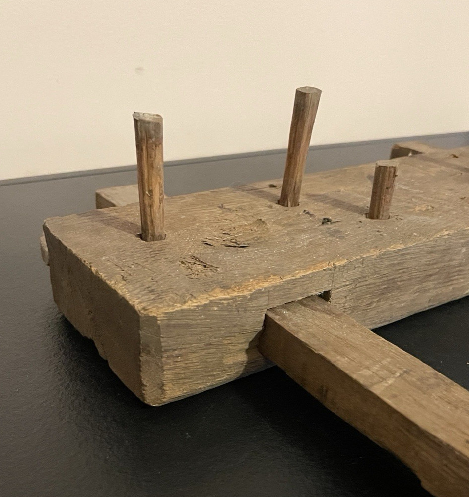 Primitive Antique Amish Oak Wooden Vice Type Tool