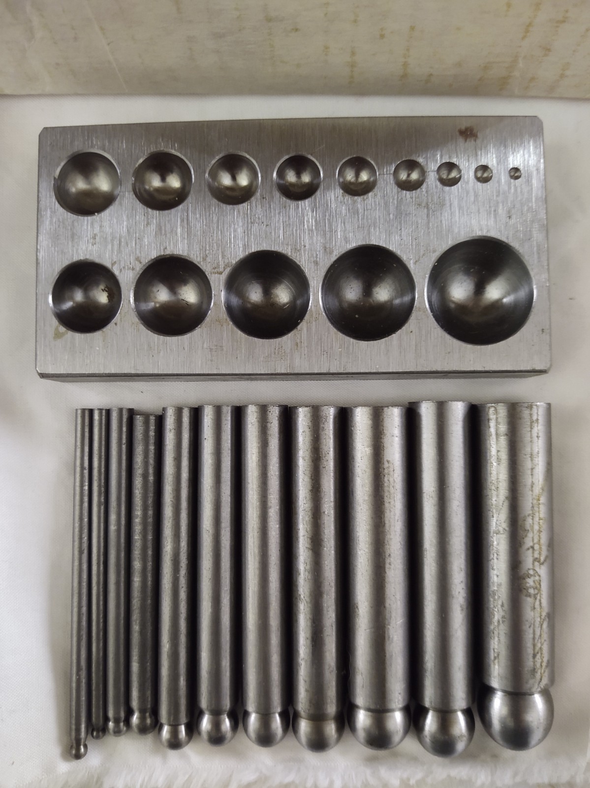 GFC Dapping Set BLOCK & 11 PUNCHES Metal Working Jewelry Making looks unused