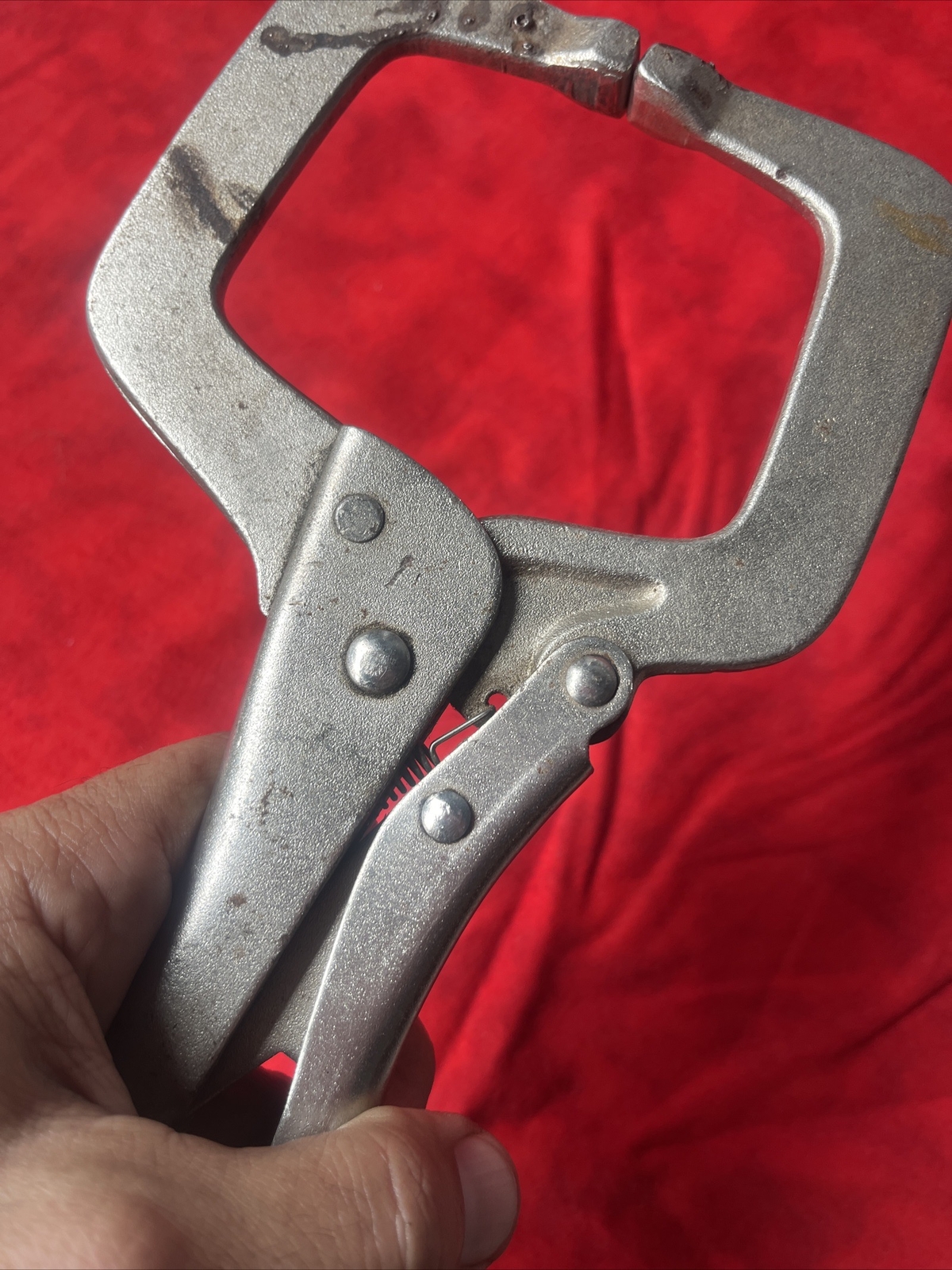 (UNBRANDED) 5″ LOCKING C-CLAMP – MADE IN TAIWAN (t69)