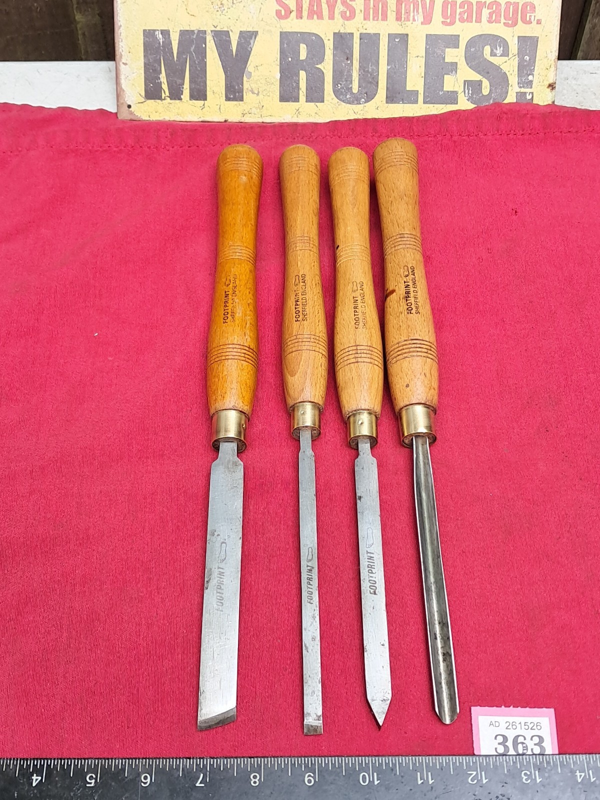A Set of 4 Footprint Turning Chisels in Good Used Condition Good Solid Handles