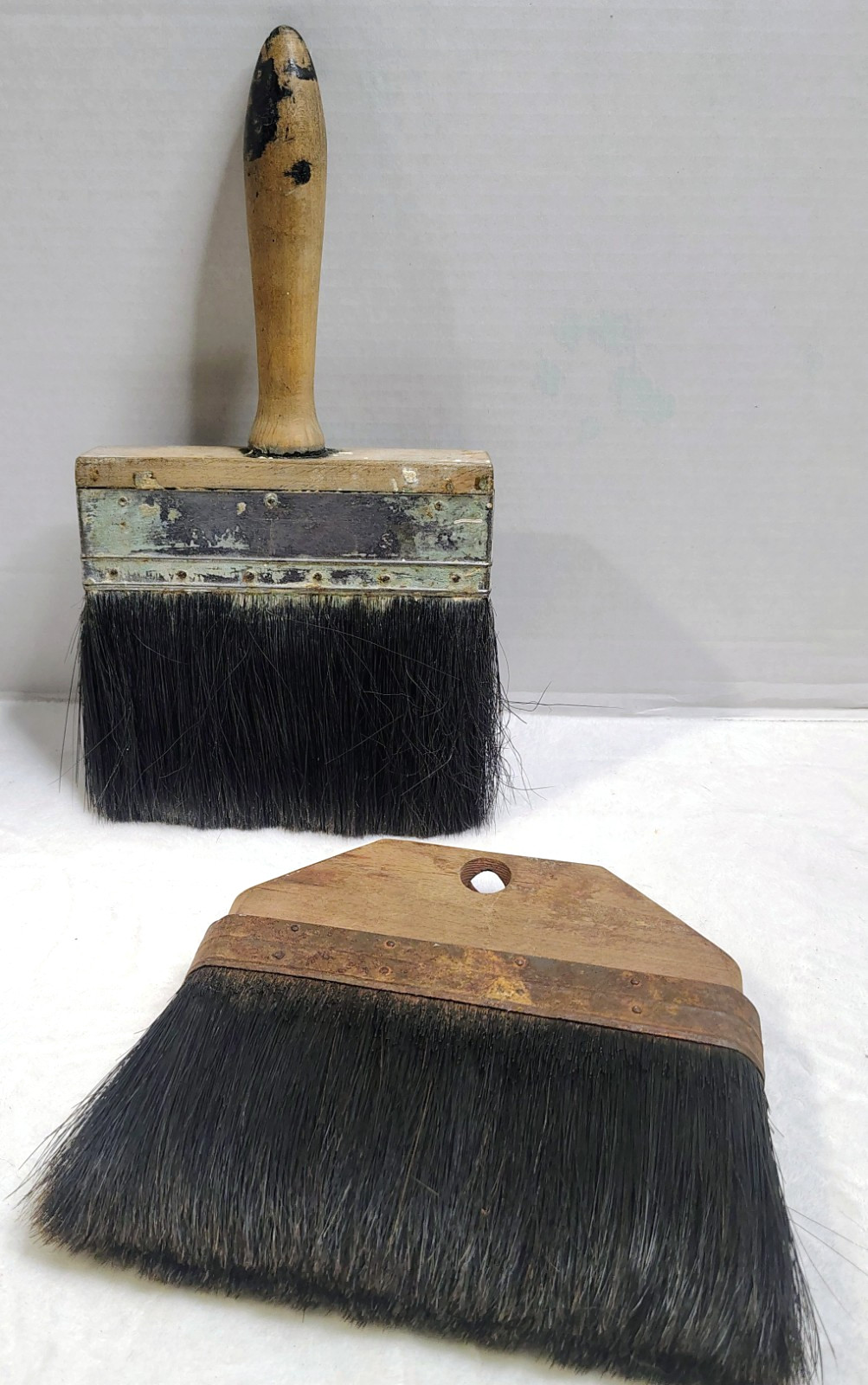 Lot of 2 Vintage Paint Brushes Vulcanized in Rubber 1 6 1/2″ 1 6″ Wallpaper
